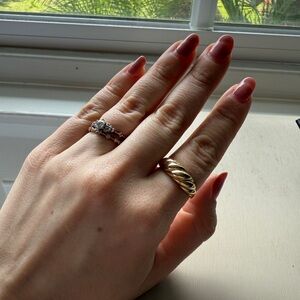 Mejuri Thin Croissant Dome Ring Size 8 14K Gold